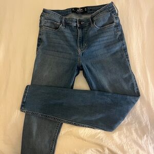 Hollister Medium Wash Skinny Jeans